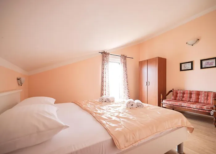 Veronika Ζαντάρ