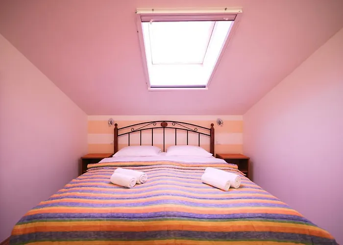 Veronika Ζαντάρ