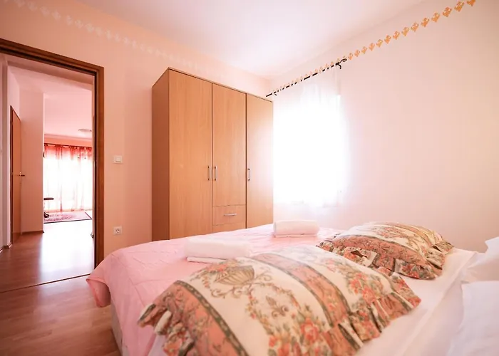 Veronika Διαμέρισμα *