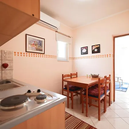 Silver Luxury Apartments By Adex Travel *