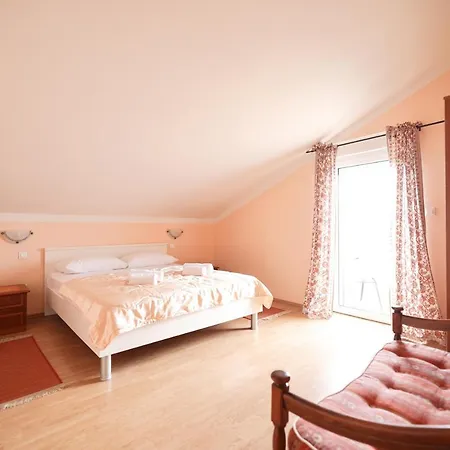 Silver Luxury Apartments By Adex Travel