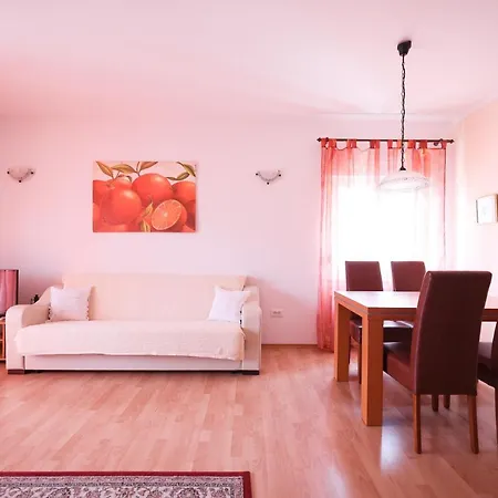 Silver Luxury Apartments By Adex Travel Daire