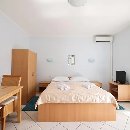 Appartement Silver Luxury Apartments By Adex Travel