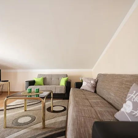 Veronika Apartament *