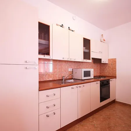 Silver Luxury Apartments By Adex Travel *