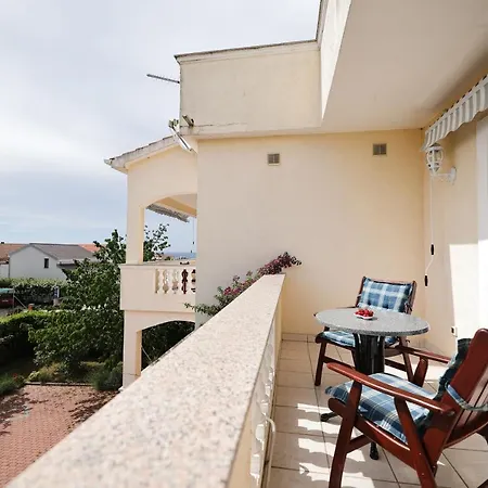 Veronika Apartament *