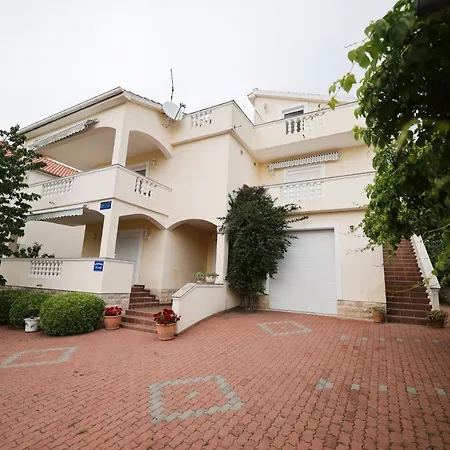 Apartament Veronika *