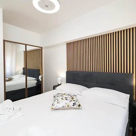 Silver Luxury Apartments By Adex Travel Apartment *
