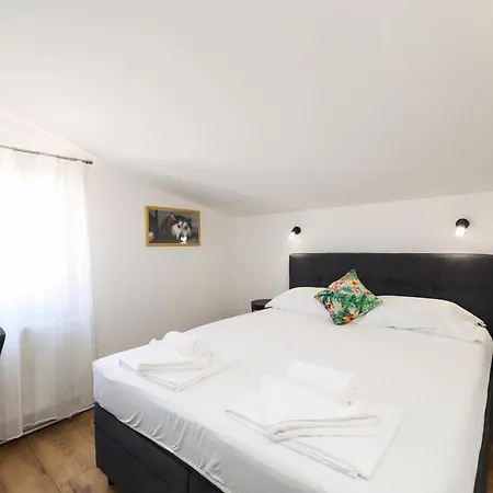 Silver Luxury By Adex Travel Apartmán